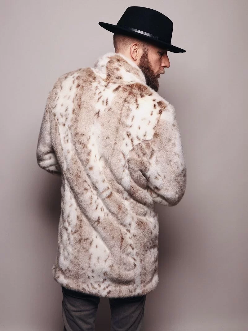 Manteau en fausse fourrure de léopard des neiges sibérien