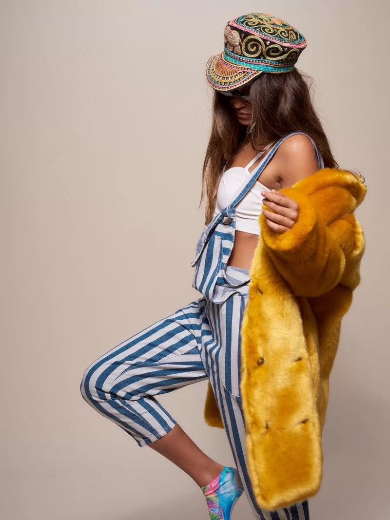 MANTEAU EN FAUSSE FOURRURE DE LAPIN D'OR