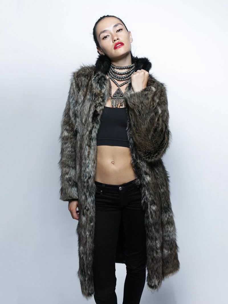 Manteau à Capuche en Fausse Fourrure Loup Noir | Femme 4 MANTEAU EN FAUSSE FOURRURE LOUP-GAROU en veau