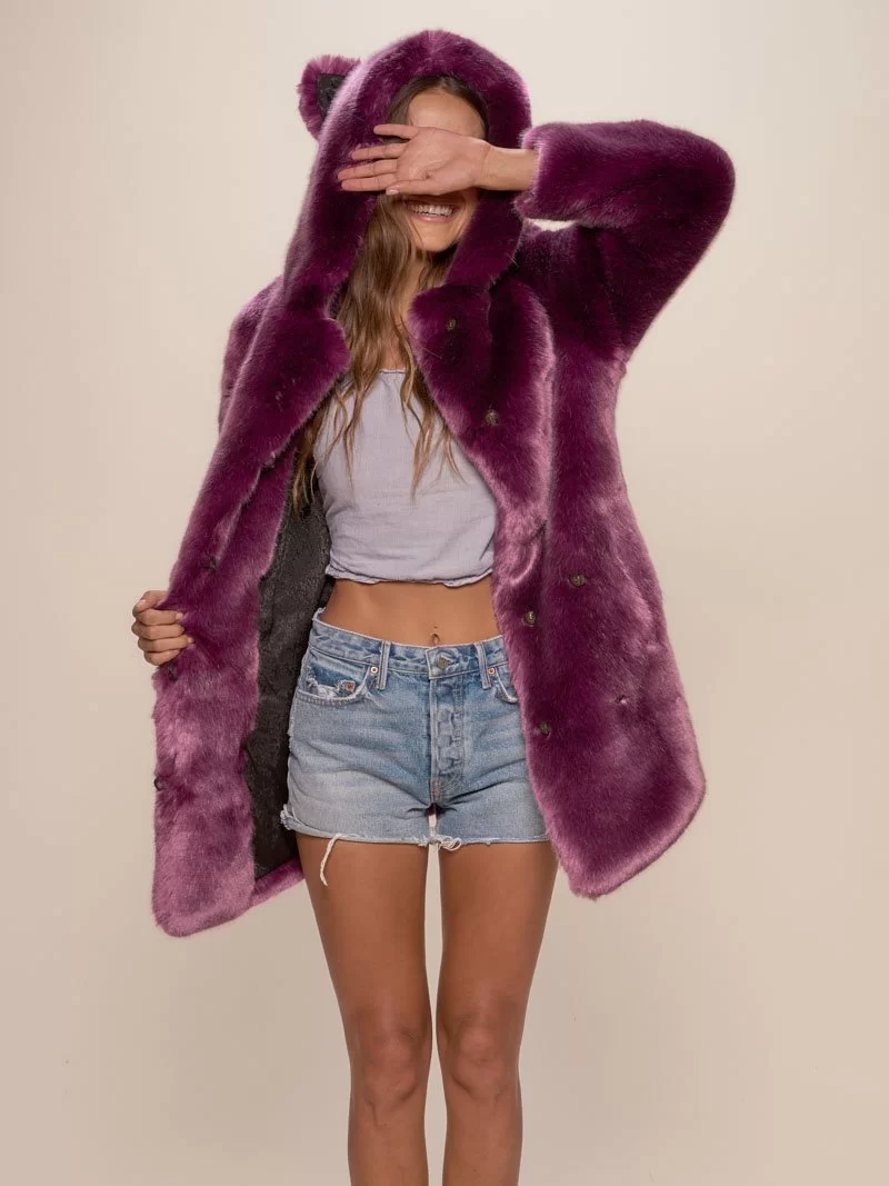 MANTEAU A CAPUCHE EN FAUSSE FOURRURE DU LOUP MAUVE