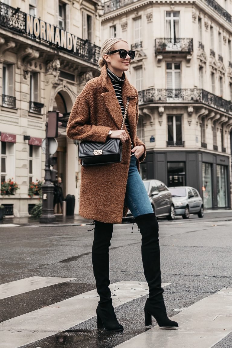 Comment porter un manteau ou une veste moumoute femme