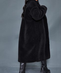Manteau en moumoute femme